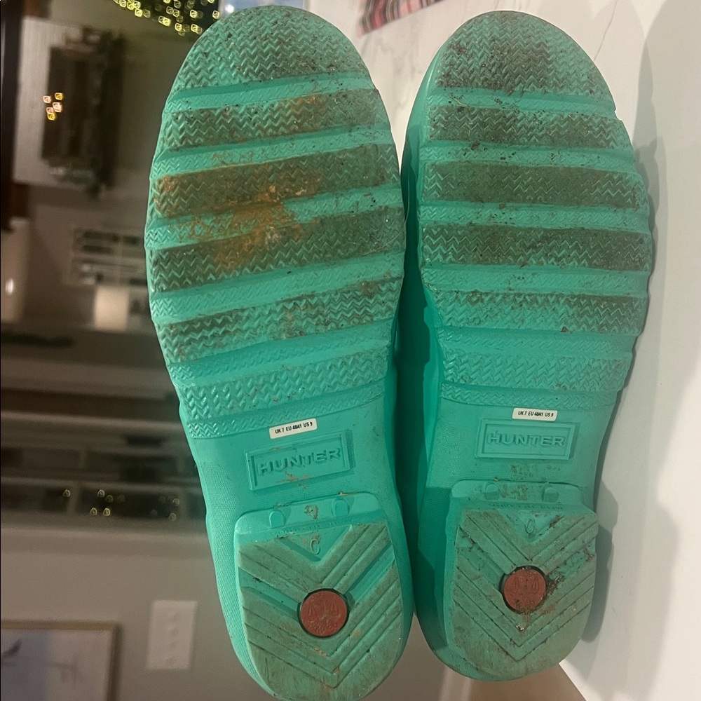 Hunter Tall Gloss Rain Boots in Turquoise - Picture 12 of 13